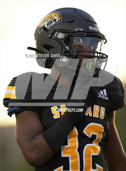 Thumbnail 2 in Bergen Catholic @ Saguaro photogallery.