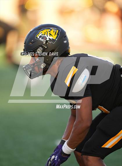 Thumbnail 3 in Bergen Catholic @ Saguaro photogallery.