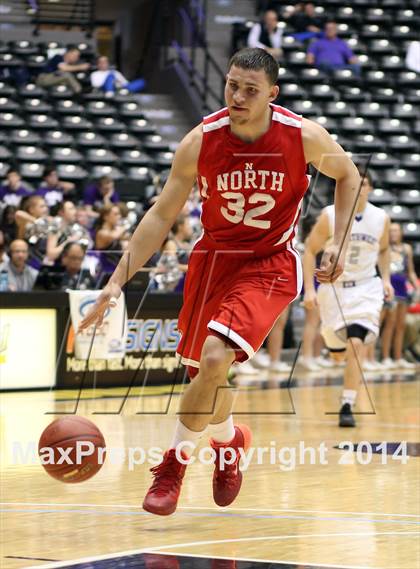 Thumbnail 3 in North vs. Blue Valley Northwest (KSHSAA 6A Playoff) photogallery.