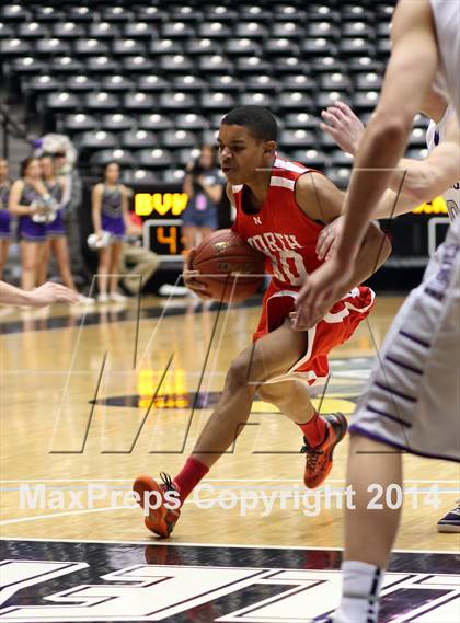 Thumbnail 1 in North vs. Blue Valley Northwest (KSHSAA 6A Playoff) photogallery.