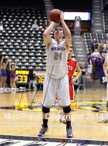 Thumbnail 1 in North vs. Blue Valley Northwest (KSHSAA 6A Playoff) photogallery.