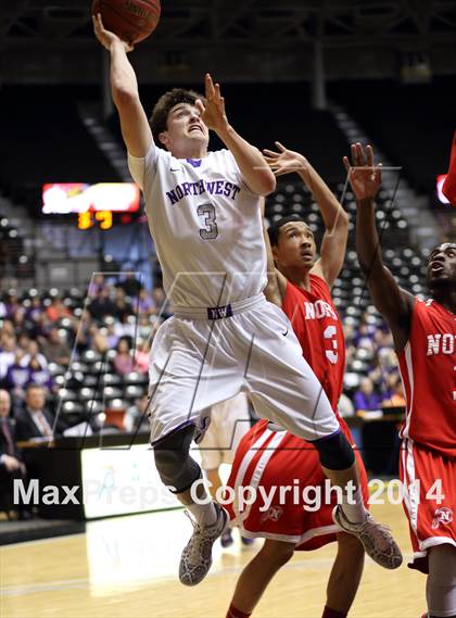 Thumbnail 3 in North vs. Blue Valley Northwest (KSHSAA 6A Playoff) photogallery.