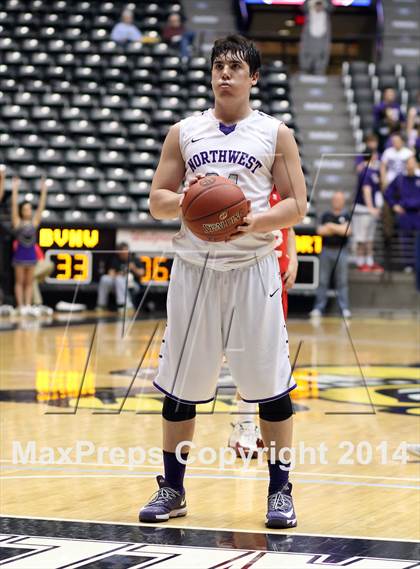 Thumbnail 3 in North vs. Blue Valley Northwest (KSHSAA 6A Playoff) photogallery.