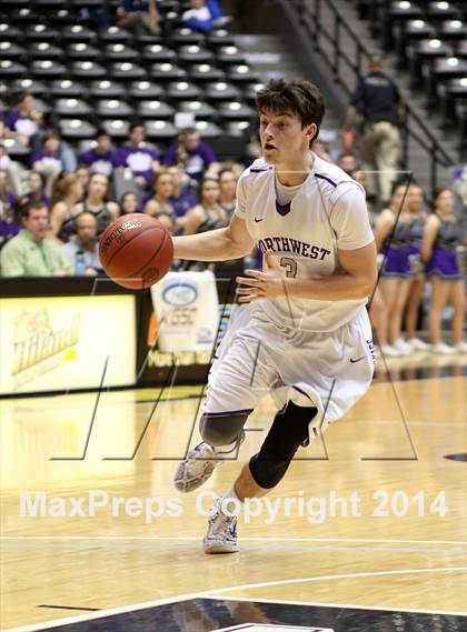 Thumbnail 3 in North vs. Blue Valley Northwest (KSHSAA 6A Playoff) photogallery.