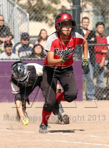 Thumbnail 1 in Washington [George] vs Lowell (CIF SFCS 3A Final) photogallery.