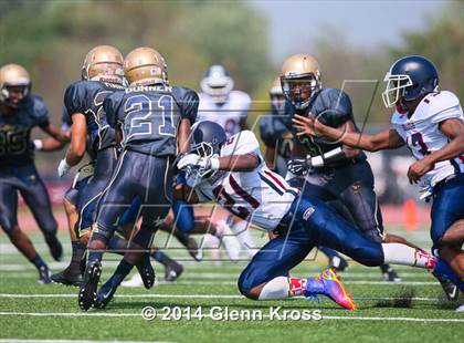 Thumbnail 3 in Bowie @ Hackensack photogallery.