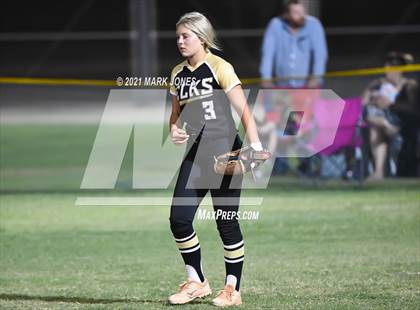 Thumbnail 1 in Benson vs. Round Valley (AIA 2A Semifinal) photogallery.