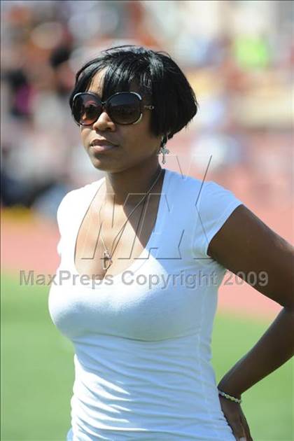 Thumbnail 2 in 82nd Clyde Littlefield Texas Relays photogallery.