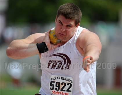Thumbnail 2 in 82nd Clyde Littlefield Texas Relays photogallery.