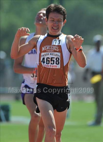 Thumbnail 2 in 82nd Clyde Littlefield Texas Relays photogallery.