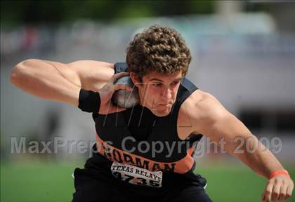 Thumbnail 3 in 82nd Clyde Littlefield Texas Relays photogallery.