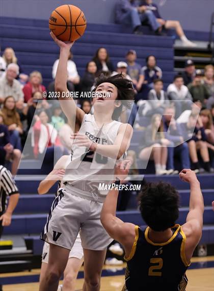 Thumbnail 2 in Oak Ridge @ Vista del Lago photogallery.