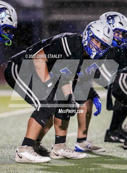 Thumbnail 2 in Round Valley @ Valley Christian (AIA 3A Semifinal) photogallery.