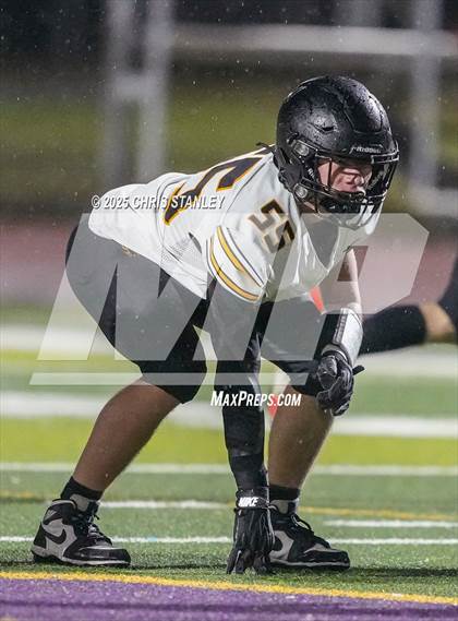 Thumbnail 1 in Round Valley @ Valley Christian (AIA 3A Semifinal) photogallery.