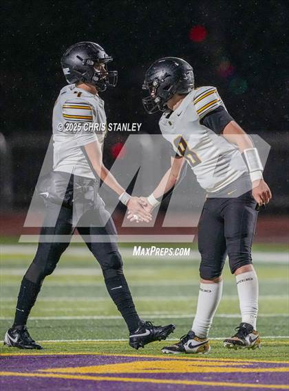 Thumbnail 2 in Round Valley @ Valley Christian (AIA 3A Semifinal) photogallery.