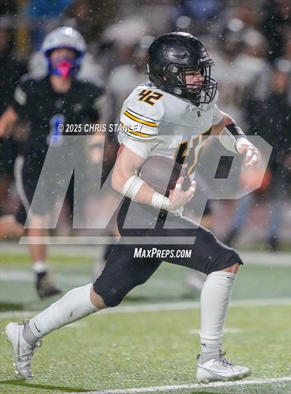 Thumbnail 3 in Round Valley @ Valley Christian (AIA 3A Semifinal) photogallery.