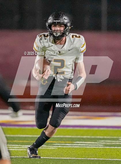 Thumbnail 1 in Round Valley @ Valley Christian (AIA 3A Semifinal) photogallery.