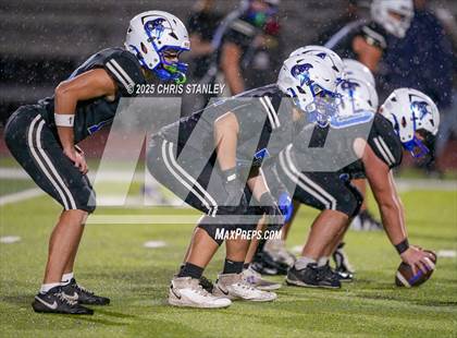 Thumbnail 3 in Round Valley @ Valley Christian (AIA 3A Semifinal) photogallery.