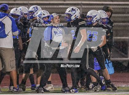 Thumbnail 1 in Round Valley @ Valley Christian (AIA 3A Semifinal) photogallery.