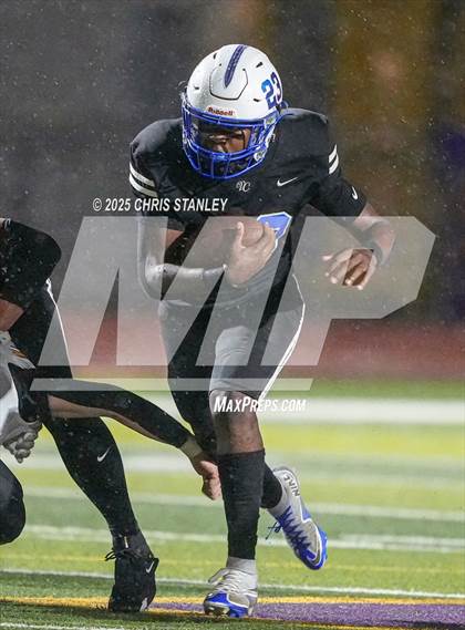 Thumbnail 2 in Round Valley @ Valley Christian (AIA 3A Semifinal) photogallery.