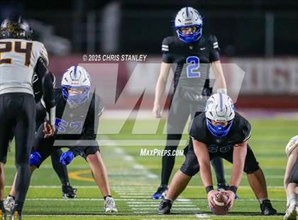 Thumbnail 1 in Round Valley @ Valley Christian (AIA 3A Semifinal) photogallery.