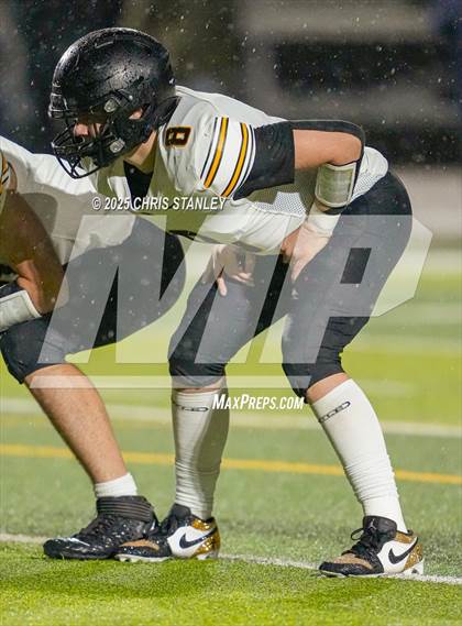 Thumbnail 2 in Round Valley @ Valley Christian (AIA 3A Semifinal) photogallery.