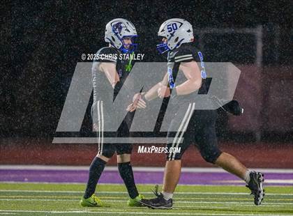 Thumbnail 3 in Round Valley @ Valley Christian (AIA 3A Semifinal) photogallery.