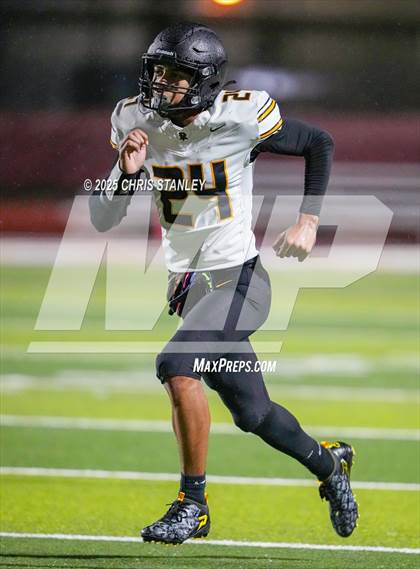 Thumbnail 1 in Round Valley @ Valley Christian (AIA 3A Semifinal) photogallery.