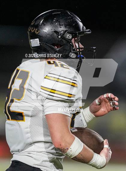 Thumbnail 3 in Round Valley @ Valley Christian (AIA 3A Semifinal) photogallery.