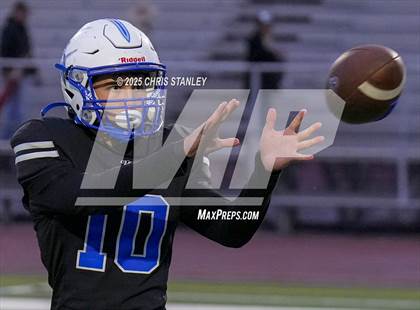 Thumbnail 1 in Round Valley @ Valley Christian (AIA 3A Semifinal) photogallery.