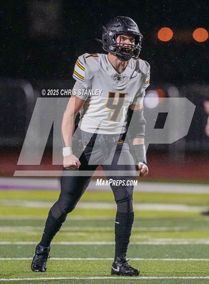 Thumbnail 1 in Round Valley @ Valley Christian (AIA 3A Semifinal) photogallery.