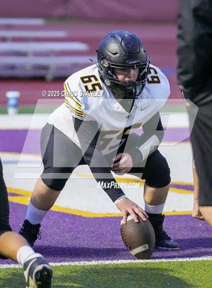 Thumbnail 1 in Round Valley @ Valley Christian (AIA 3A Semifinal) photogallery.