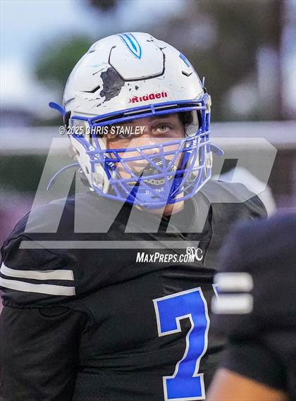 Thumbnail 1 in Round Valley @ Valley Christian (AIA 3A Semifinal) photogallery.