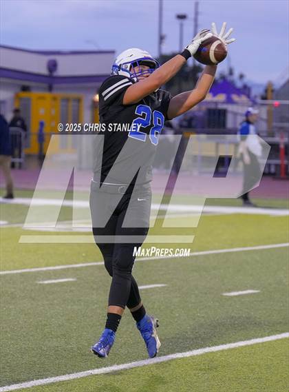 Thumbnail 1 in Round Valley @ Valley Christian (AIA 3A Semifinal) photogallery.