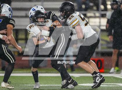 Thumbnail 1 in Round Valley @ Valley Christian (AIA 3A Semifinal) photogallery.