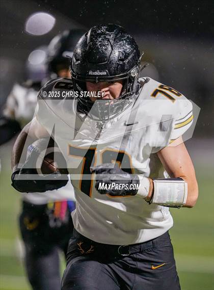 Thumbnail 2 in Round Valley @ Valley Christian (AIA 3A Semifinal) photogallery.