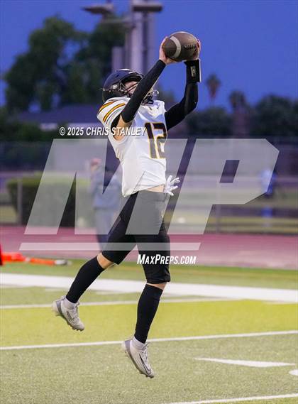 Thumbnail 3 in Round Valley @ Valley Christian (AIA 3A Semifinal) photogallery.