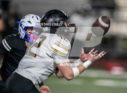 Thumbnail 3 in Round Valley @ Valley Christian (AIA 3A Semifinal) photogallery.