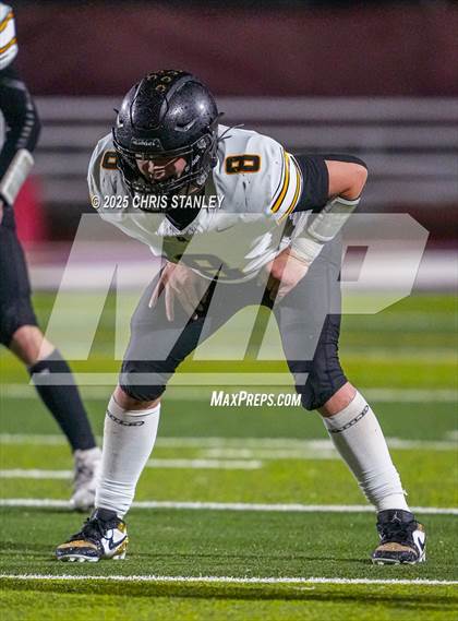 Thumbnail 1 in Round Valley @ Valley Christian (AIA 3A Semifinal) photogallery.