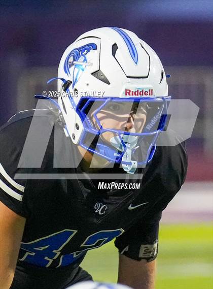 Thumbnail 1 in Round Valley @ Valley Christian (AIA 3A Semifinal) photogallery.