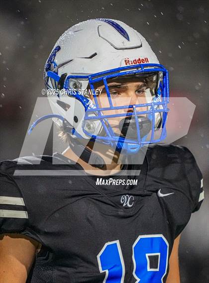 Thumbnail 2 in Round Valley @ Valley Christian (AIA 3A Semifinal) photogallery.