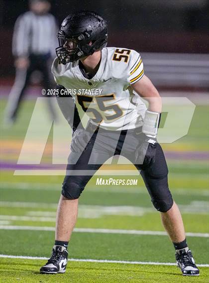 Thumbnail 1 in Round Valley @ Valley Christian (AIA 3A Semifinal) photogallery.