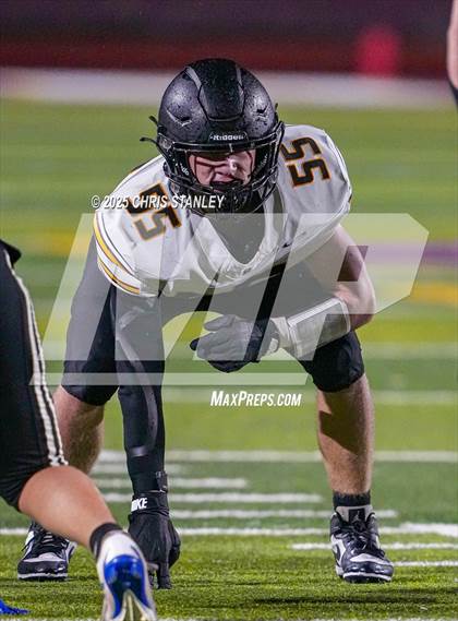 Thumbnail 1 in Round Valley @ Valley Christian (AIA 3A Semifinal) photogallery.