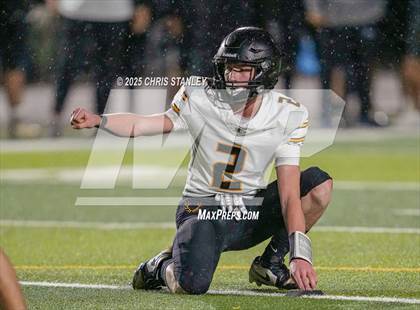 Thumbnail 1 in Round Valley @ Valley Christian (AIA 3A Semifinal) photogallery.