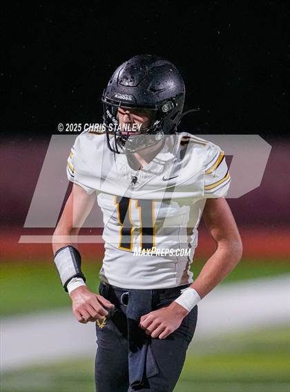 Thumbnail 3 in Round Valley @ Valley Christian (AIA 3A Semifinal) photogallery.