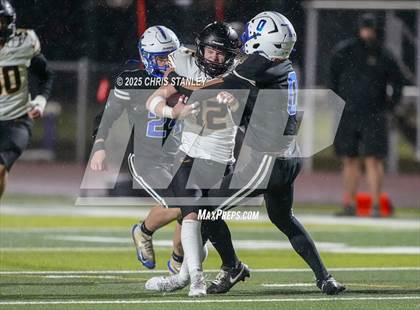 Thumbnail 2 in Round Valley @ Valley Christian (AIA 3A Semifinal) photogallery.