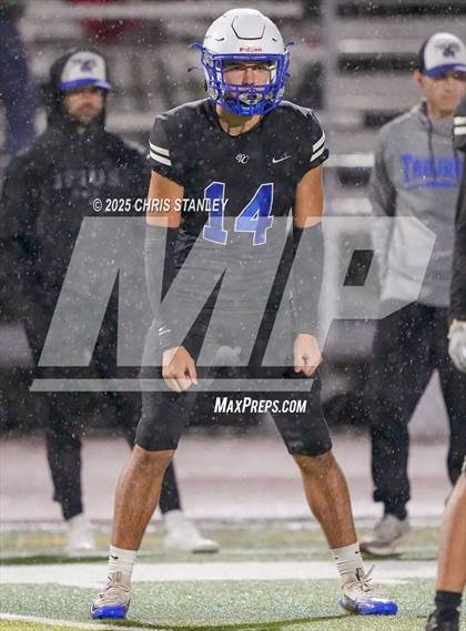 Thumbnail 3 in Round Valley @ Valley Christian (AIA 3A Semifinal) photogallery.