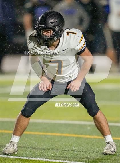 Thumbnail 3 in Round Valley @ Valley Christian (AIA 3A Semifinal) photogallery.