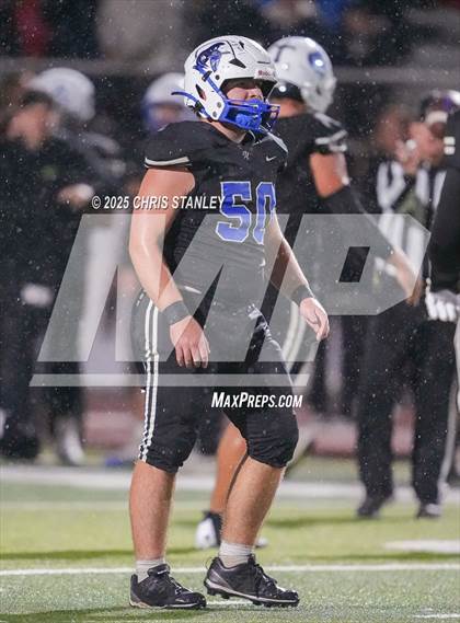 Thumbnail 2 in Round Valley @ Valley Christian (AIA 3A Semifinal) photogallery.