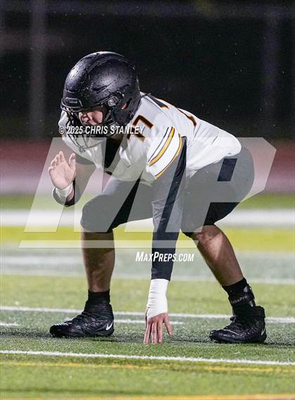 Thumbnail 1 in Round Valley @ Valley Christian (AIA 3A Semifinal) photogallery.